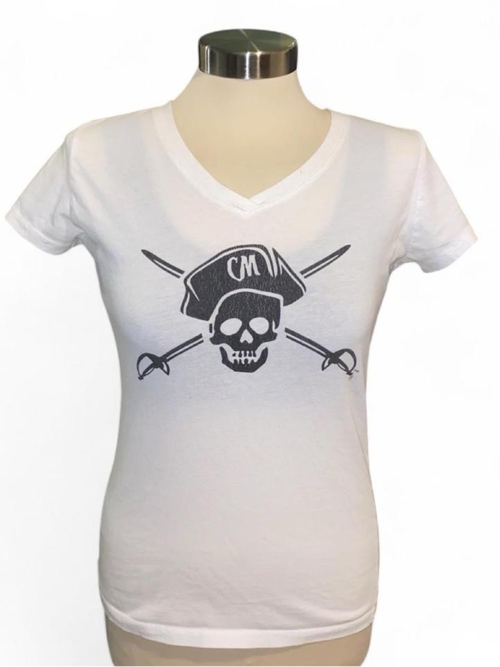White Captain Morgan Rum Pirate Skull Graphic V-Neck Tee